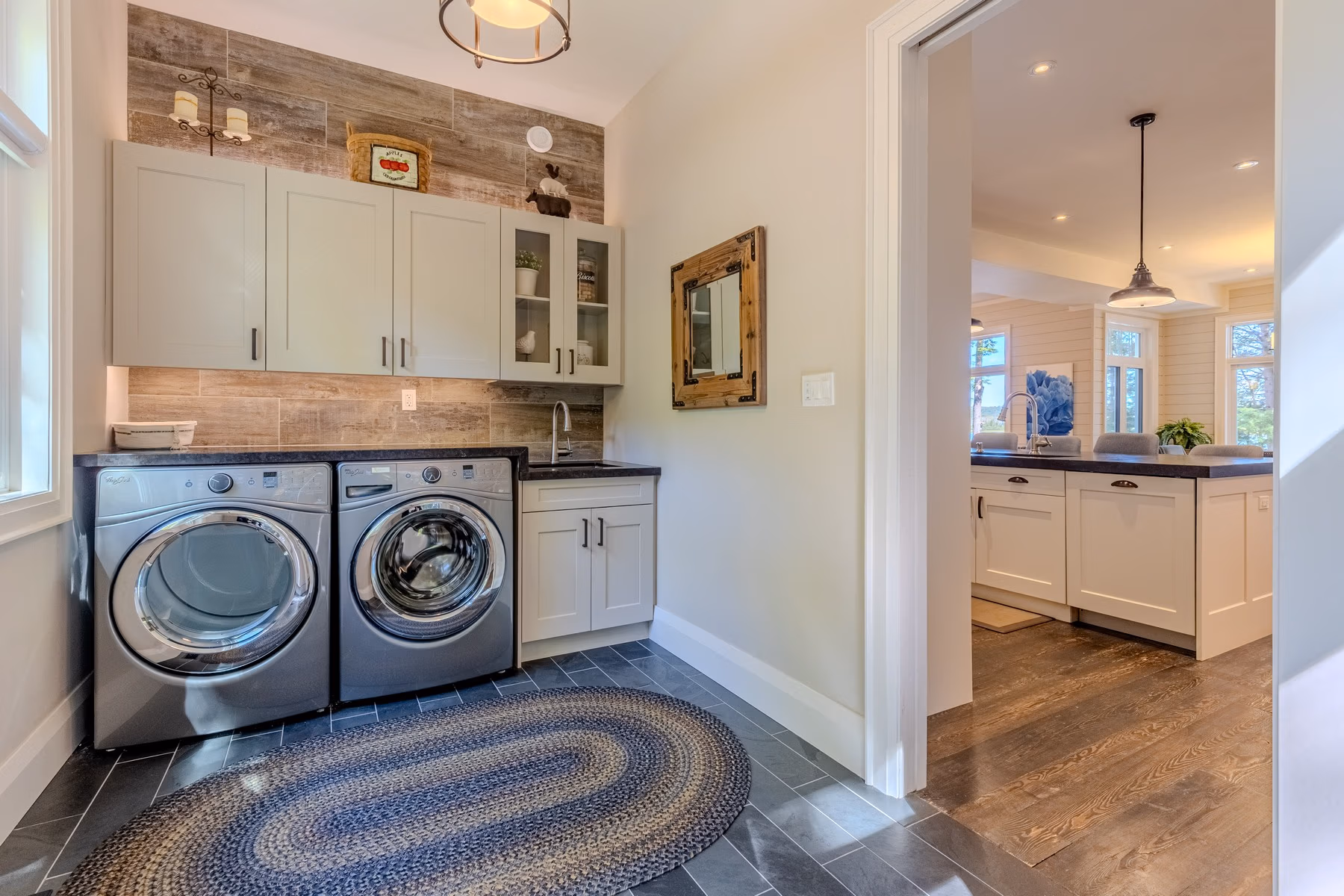 1051 Trustcott Place-12